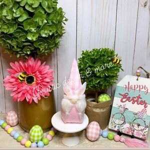 Easter Bunny Gnome And Tag Sign Decor